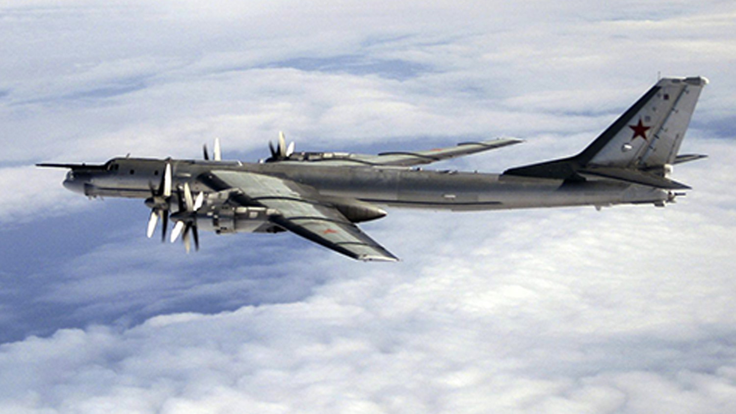 Russian Bombers Probe Alaska | TheTrumpet.com