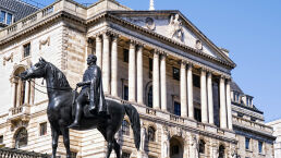 Bank of England: Economic Collapse Coming If UK Keeps Borrowing Money