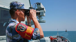 Chinese Warship Docks in Venezuela