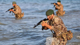 Iran Conducts Military Drills Near Strait of Hormuz