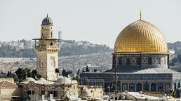 Temple Mount Standoff Threatens to Ignite West Bank and Gaza