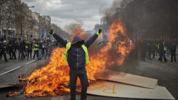 Yellow Vest Protests Continue as Europeans Burn for New Leadership