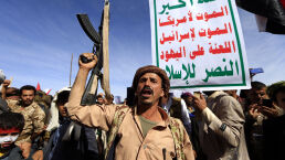 Iran Pulls Strings in Houthi-Saudi Captive Exchange