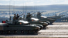 Russia to Host War Exercises Fit for Kings