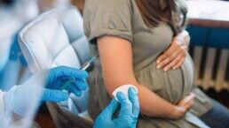Should Pregnant Women Get the COVID Vaccine?